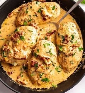 Easy Marry Me Chicken dish ready in 30 minutes for a delicious dinner